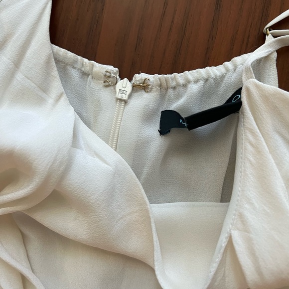 Marciano Silk white mini dress size small in good used condition. - Picture 7 of 11